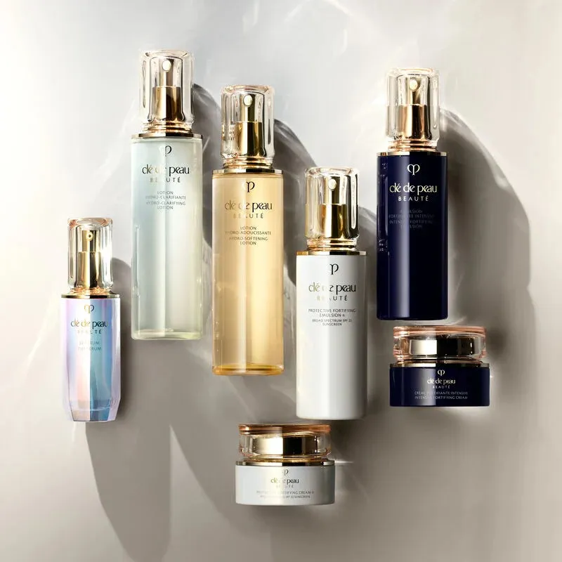 Clé de Peau Beauté Protective Fortifying Cream SPF 22