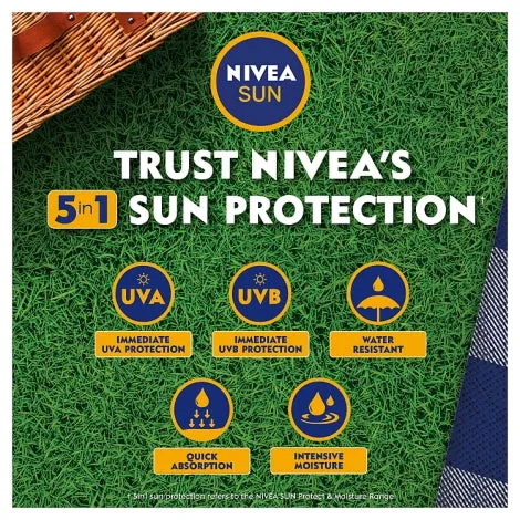 Nivea Sun Protect & Moisture Sun Spray SPF20 200ml