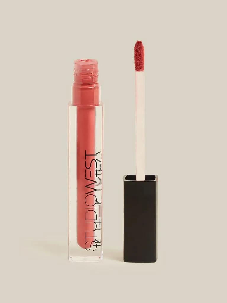 Studiowest Int-Matte Lip Paint IT02 Flesh - 4 ml